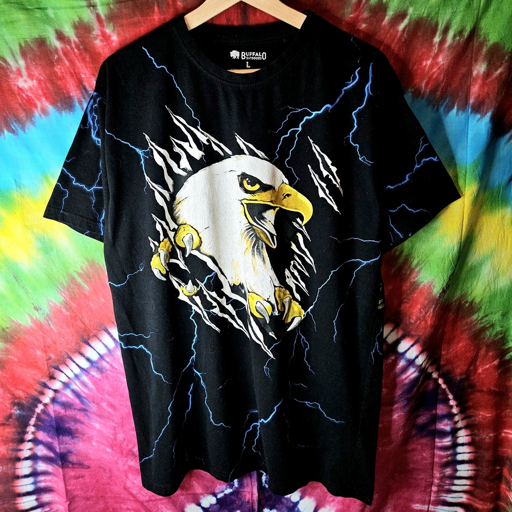 Buffalo Outdoors Black Eagle And Lightning  Graphic Tee Size L